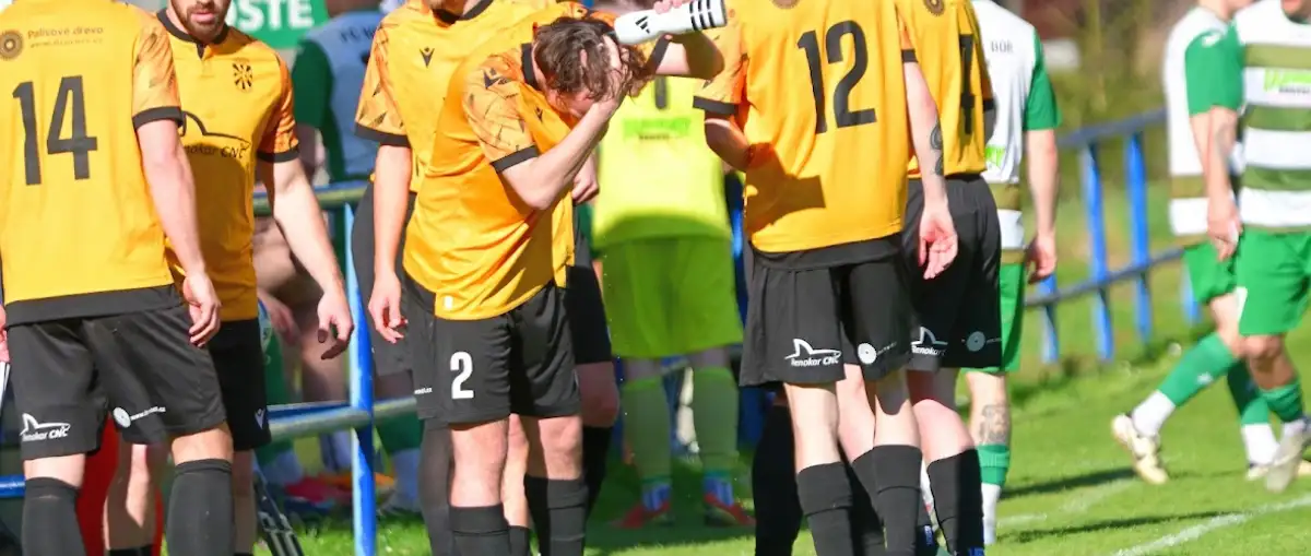 A - Bodová šňůra skončila porážkou v derby proti Novému Boru!