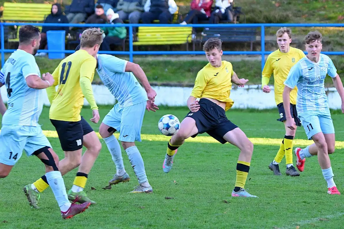 A - Nepovedený výkon proti Lomnici znamenal porážku 2:4